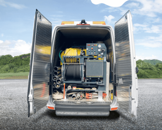 Offene Hinterseite von Firmenwagen